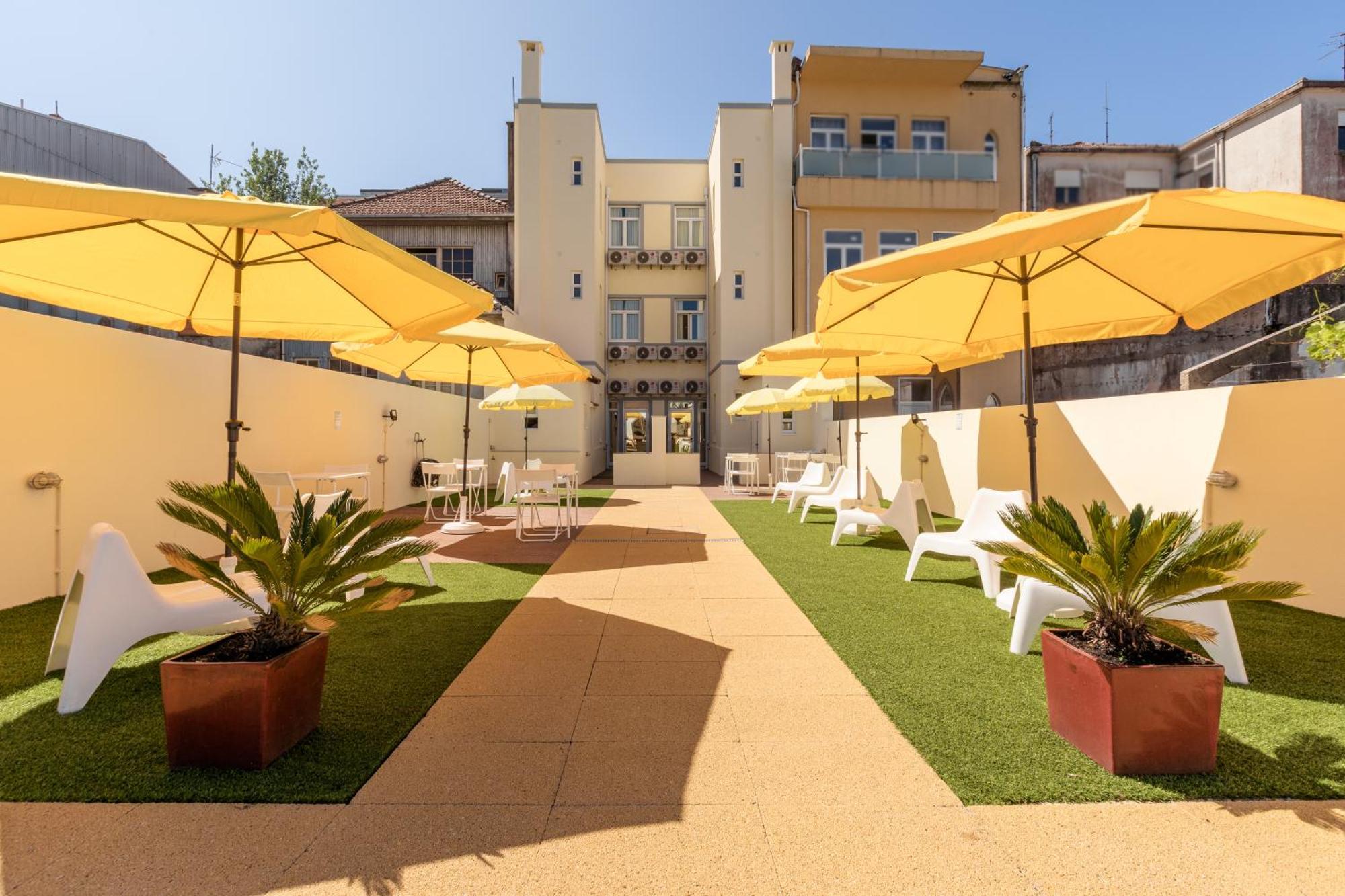 731 Costa Cabral Metro Residence Porto Exterior photo